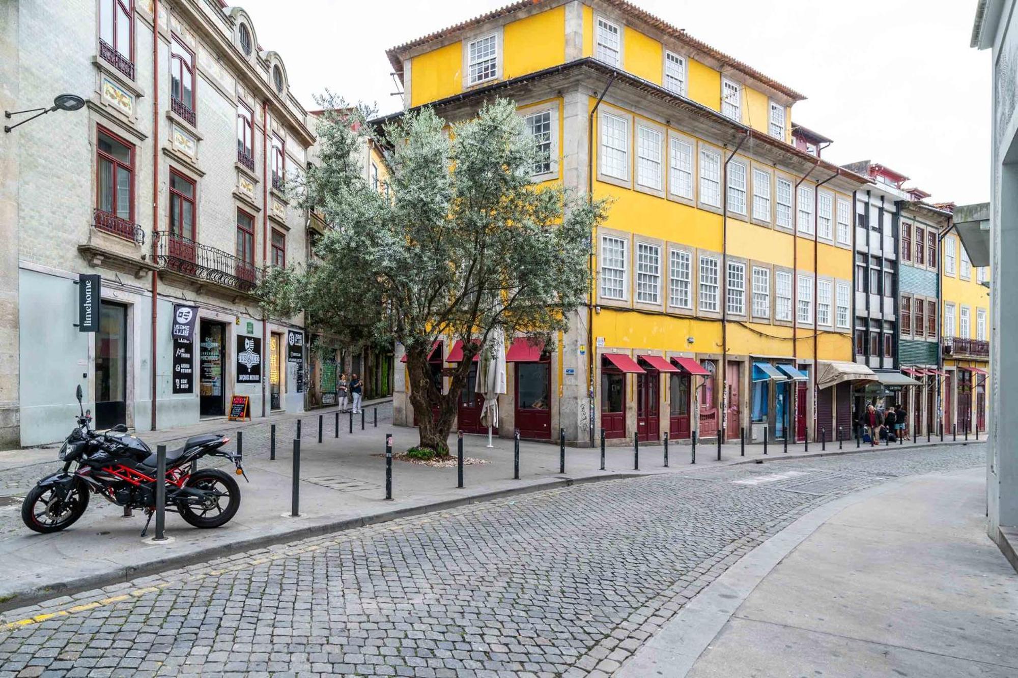 Limehome Porto Rua Das Oliveiras エクステリア 写真